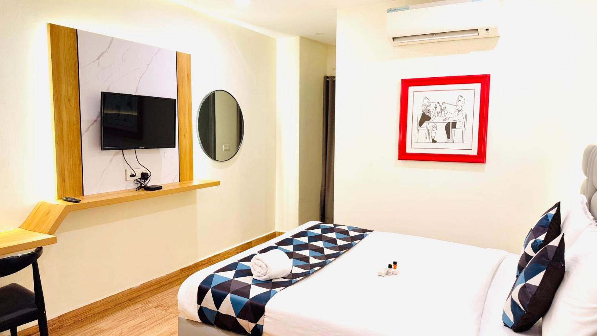 White Ridge Premium Hotel Hyderabad Exterior photo