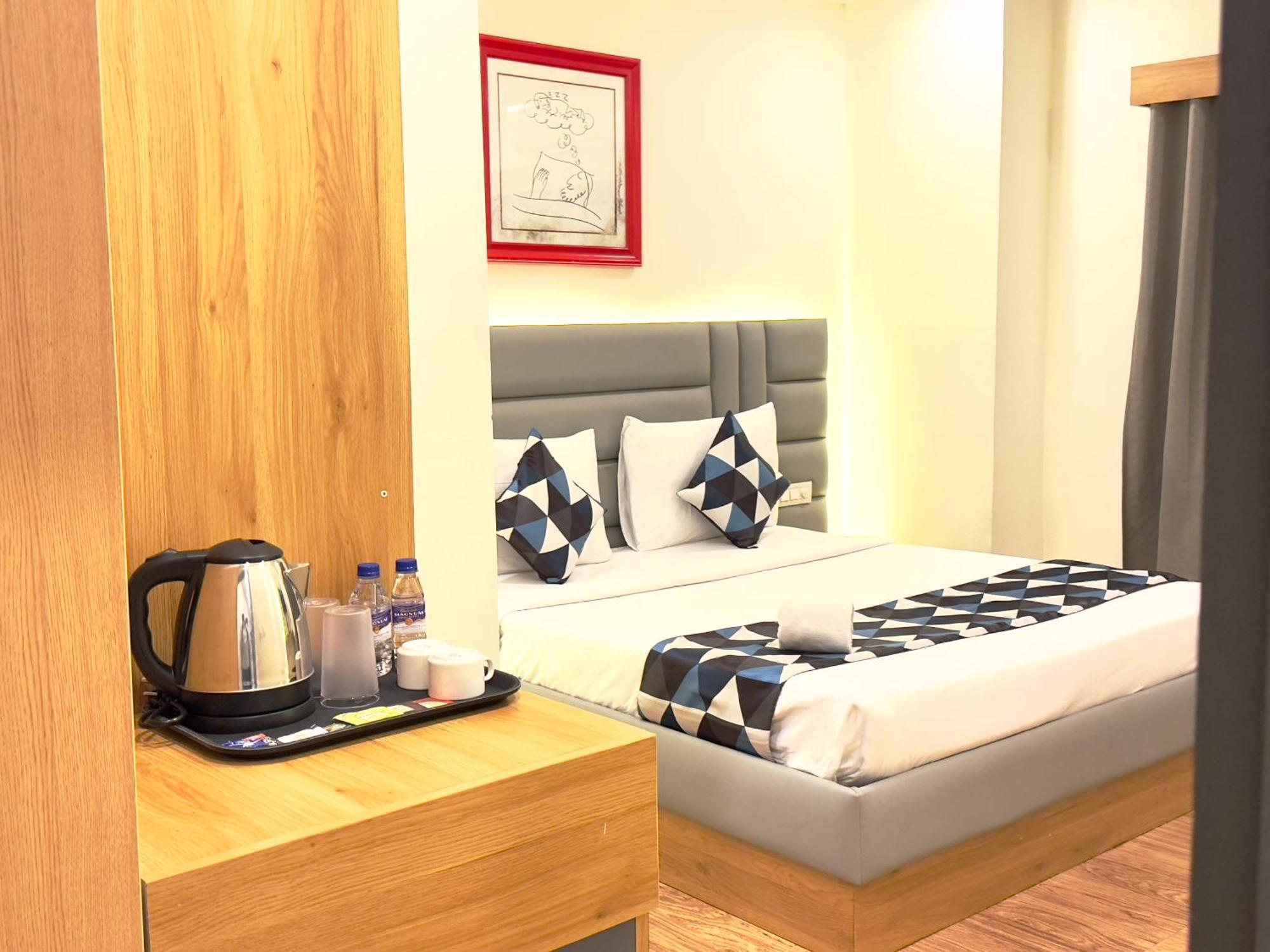 White Ridge Premium Hotel Hyderabad Exterior photo